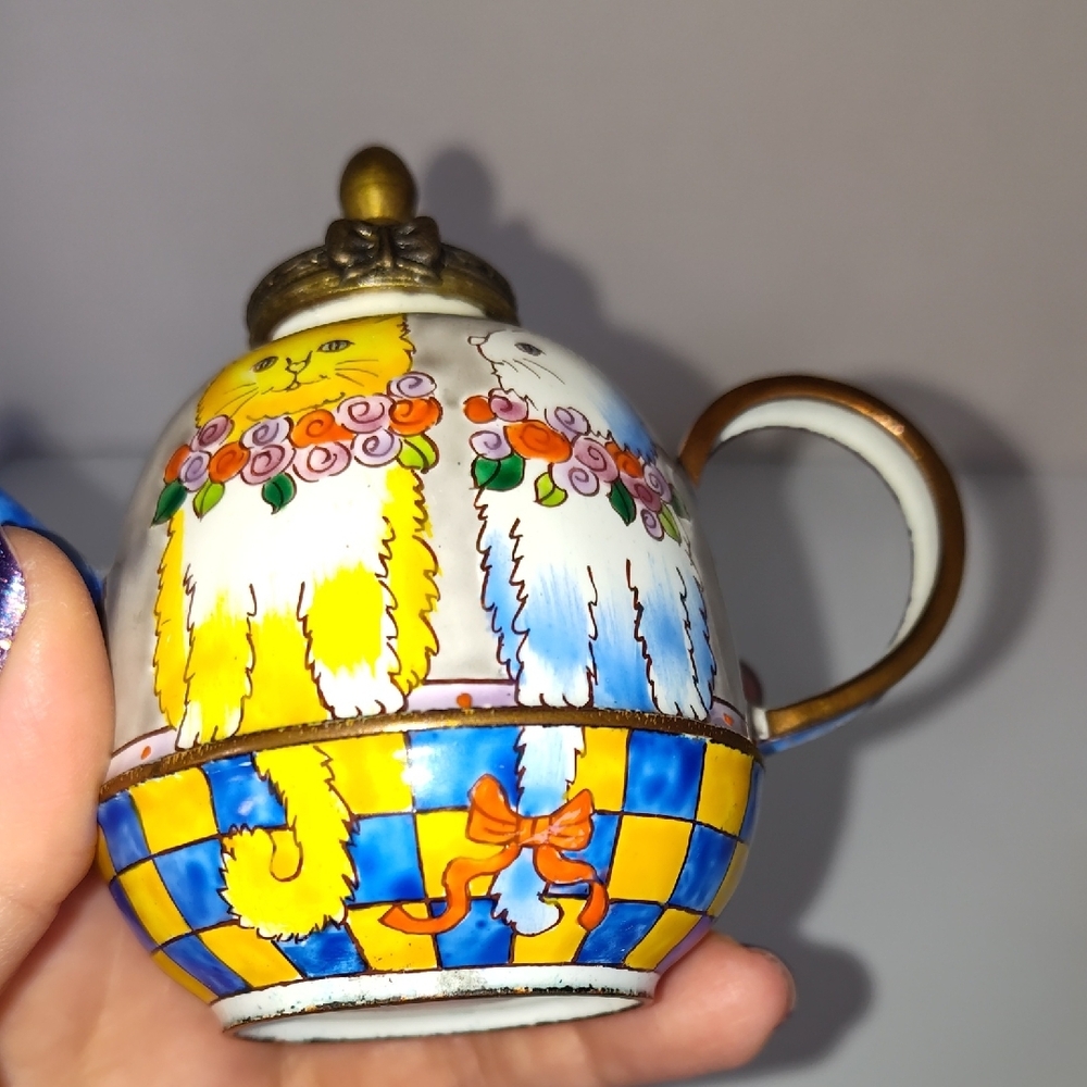 Kelvin Chen Enamel Teapot Trinket Boxes Hand Painted On Copper Two Cats - Picture 8 of 14